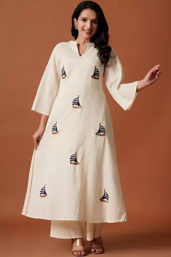 Women Embroidered A-Line Thread Work Pure Cotton Kurta with Palazzos