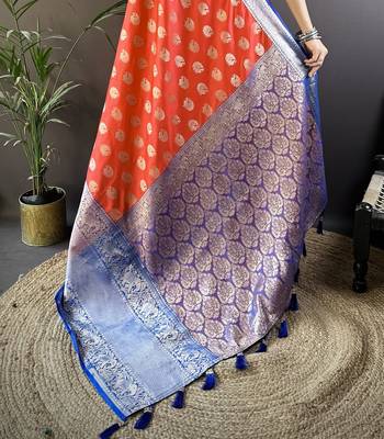 red kanjeevaram silk blend zari woven saree with unstitched blouse piece. 5