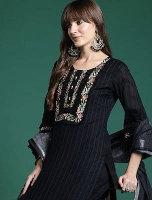 Women Floral Regular Thread Work Linen Kurta with Trousers & With Dupatta 4