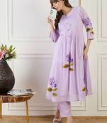 Women Floral Printed Cotton A-Line Kurta with Trousers
