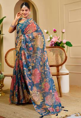 Blue shimmer printed zari saree with unstitched blouse piece. 4
