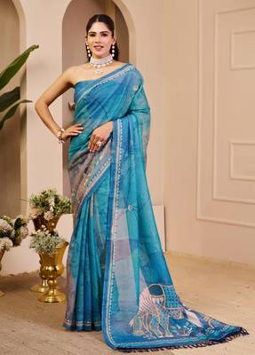 Blue shimmer printed zari saree with unstitched blouse piece. 3