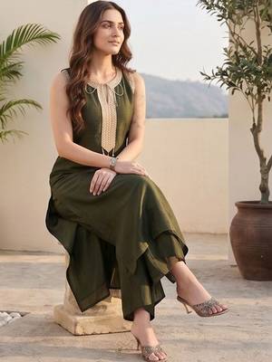 Women Ethnic Motifs Regular Kurta with Palazzos & With Dupatta 5