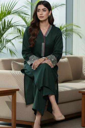 Women Ethnic Motifs Regular Thread Work Kurta with Trousers