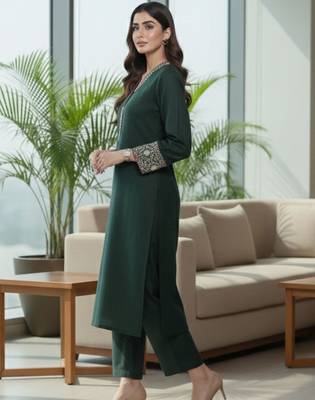 Women Ethnic Motifs Regular Thread Work Kurta with Trousers 3