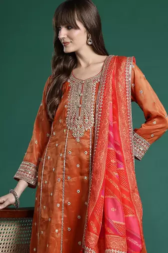 Ethnic Motifs Embroidered Sequinned Kurta with Trousers & With Dupatta