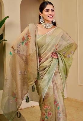 Green shimmer printed zari saree with unstitched blouse piece. 5