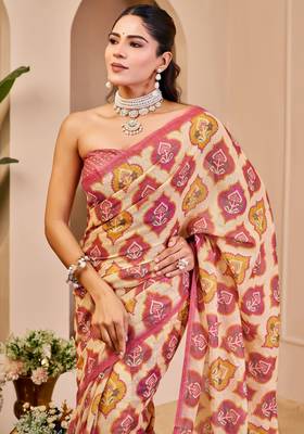 Pink shimmer printed zari saree with unstitched blouse piece. 2