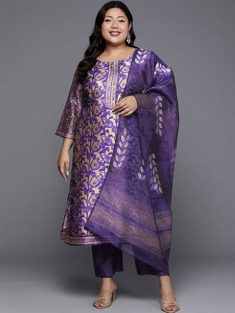 Women Ethnic Motifs Regular Chanderi Silk Kurta with Trousers & With Dupatta