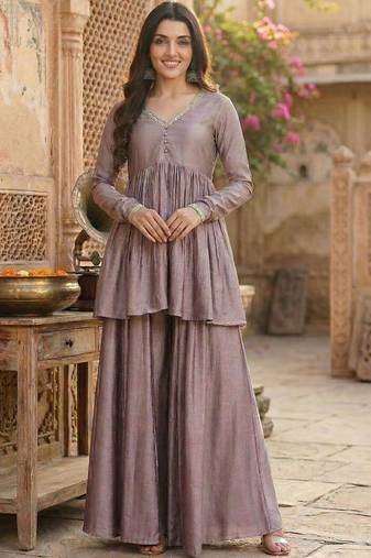 Women Bandhani Printed Regular Kurta with Trousers