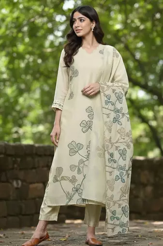 Women Floral Embroidered Thread Work Chanderi Cotton Kurta with Trousers & Dupatta