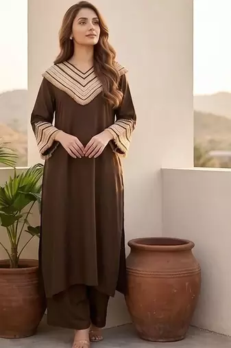 Women Regular Thread Work Kurta with Palazzos