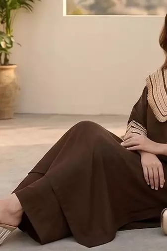 Women Regular Thread Work Kurta with Palazzos