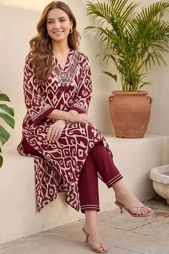 Women Printed Regular Thread Work Pure Cotton Kurta with Trousers