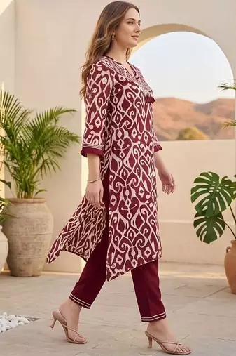 Women Printed Regular Thread Work Pure Cotton Kurta with Trousers