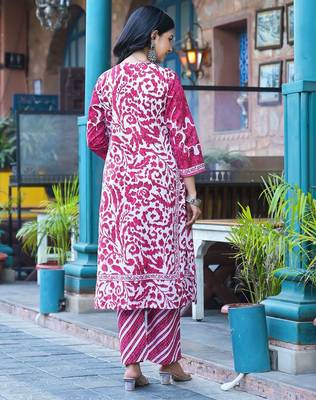 Floral Printed Round Neck Straight Kurta With Trousers & Dupatta 5