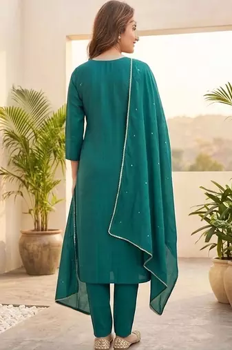 Women Ethnic Motifs Embroidered Regular Thread Work Kurta with Trousers & With Dupatta