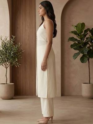 Women Regular Kurta with Trousers 2
