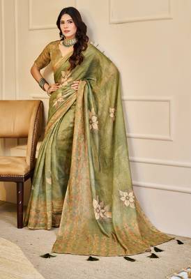 Olive shimmer printed zari saree with unstitched blouse piece. 5