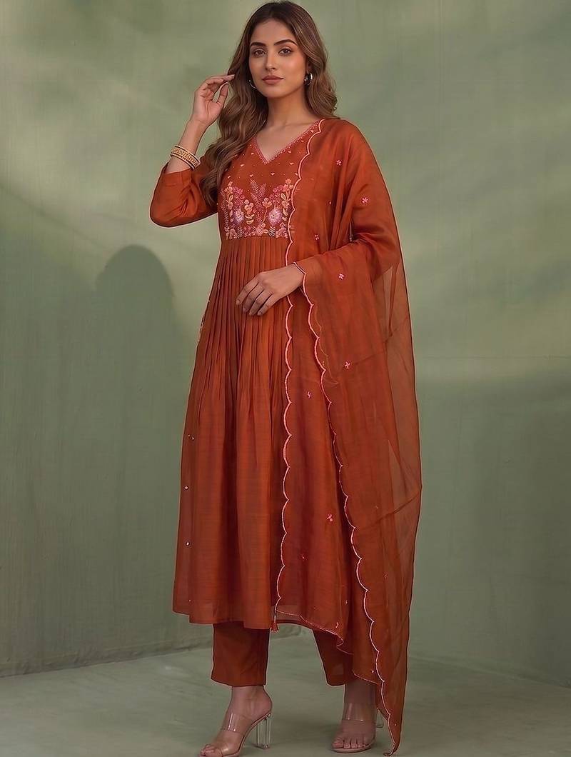 Women Floral Embroidered Empire Thread Work Chanderi Cotton Kurta with Trousers & With Dupatta