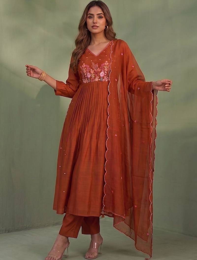 Women Floral Embroidered Empire Thread Work Chanderi Cotton Kurta with Trousers & With Dupatta