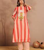 Women Printed Regular Kurta with Trousers