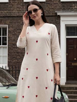 Women Ethnic Motifs Embroidered Regular Thread Work Kurta with Palazzos 2