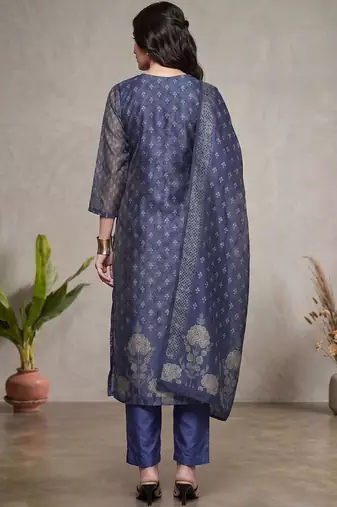 Women Ethnic Motifs Printed Regular Chanderi Silk Kurta with Trousers & With Dupatta