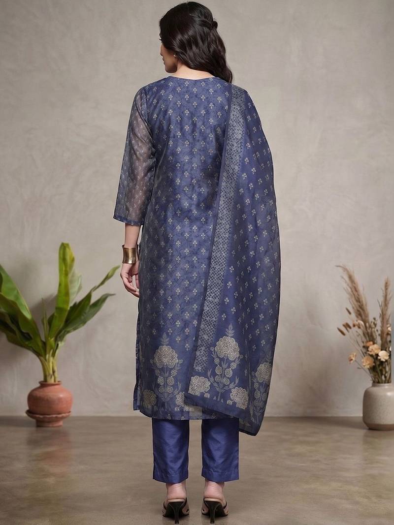 Women Ethnic Motifs Printed Regular Chanderi Silk Kurta with Trousers & With Dupatta