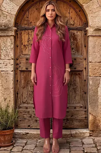 Women Regular Kurta with Trousers