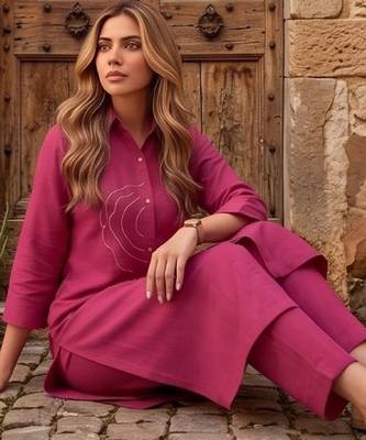 Women Regular Kurta with Trousers 7