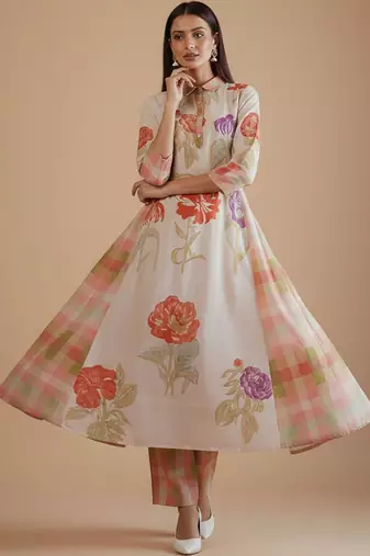 Women Floral Printed Regular Pure Cotton Kurta with Trousers