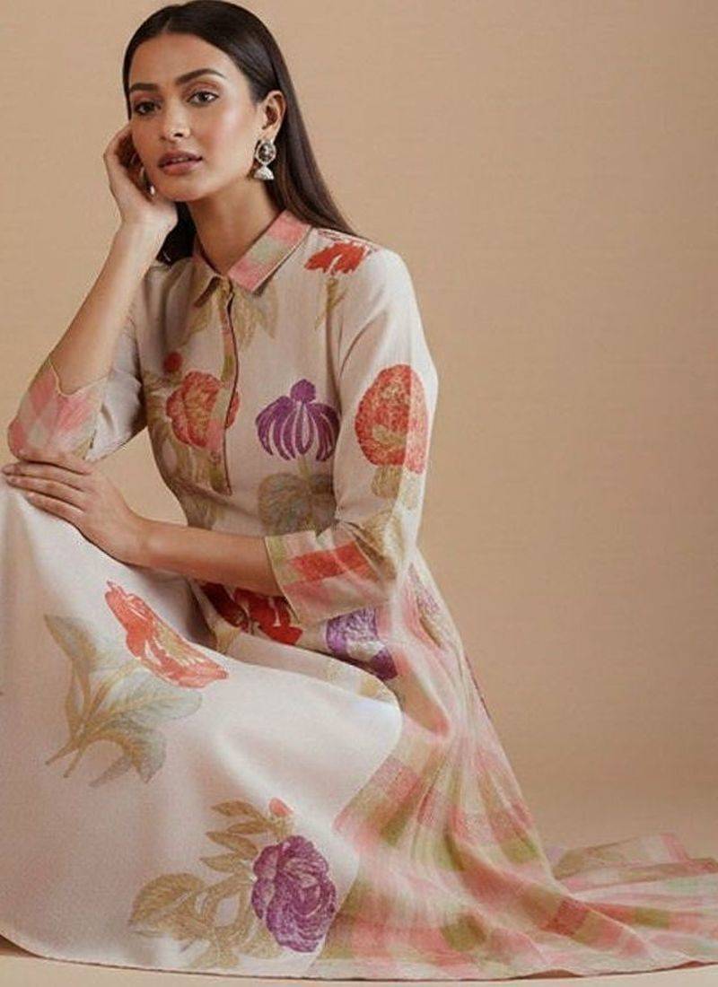 Women Floral Printed Regular  Cotton Kurta with Trousers