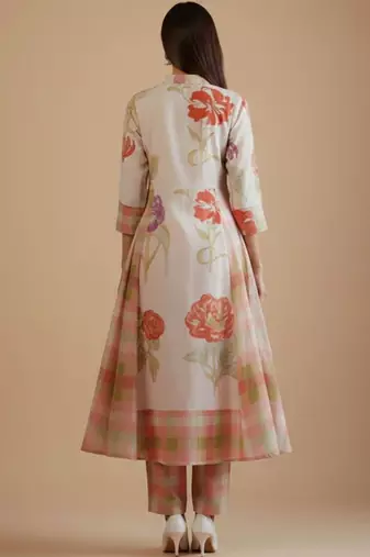 Women Floral Printed Regular Pure Cotton Kurta with Trousers