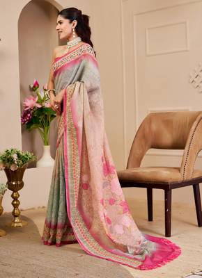 Pink shimmer printed zari saree with unstitched blouse piece. 4