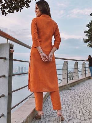 Women Ethnic Motifs Regular Thread Work Kurta with Trousers 6