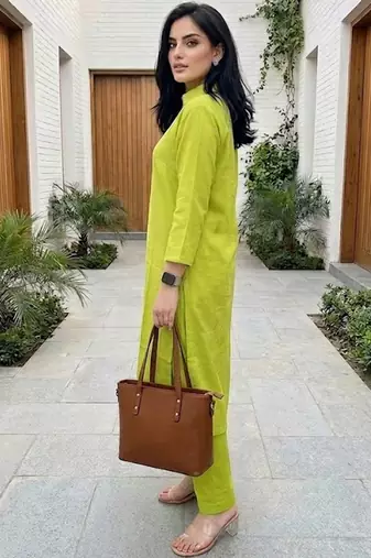 Women Regular Kurta with Trousers
