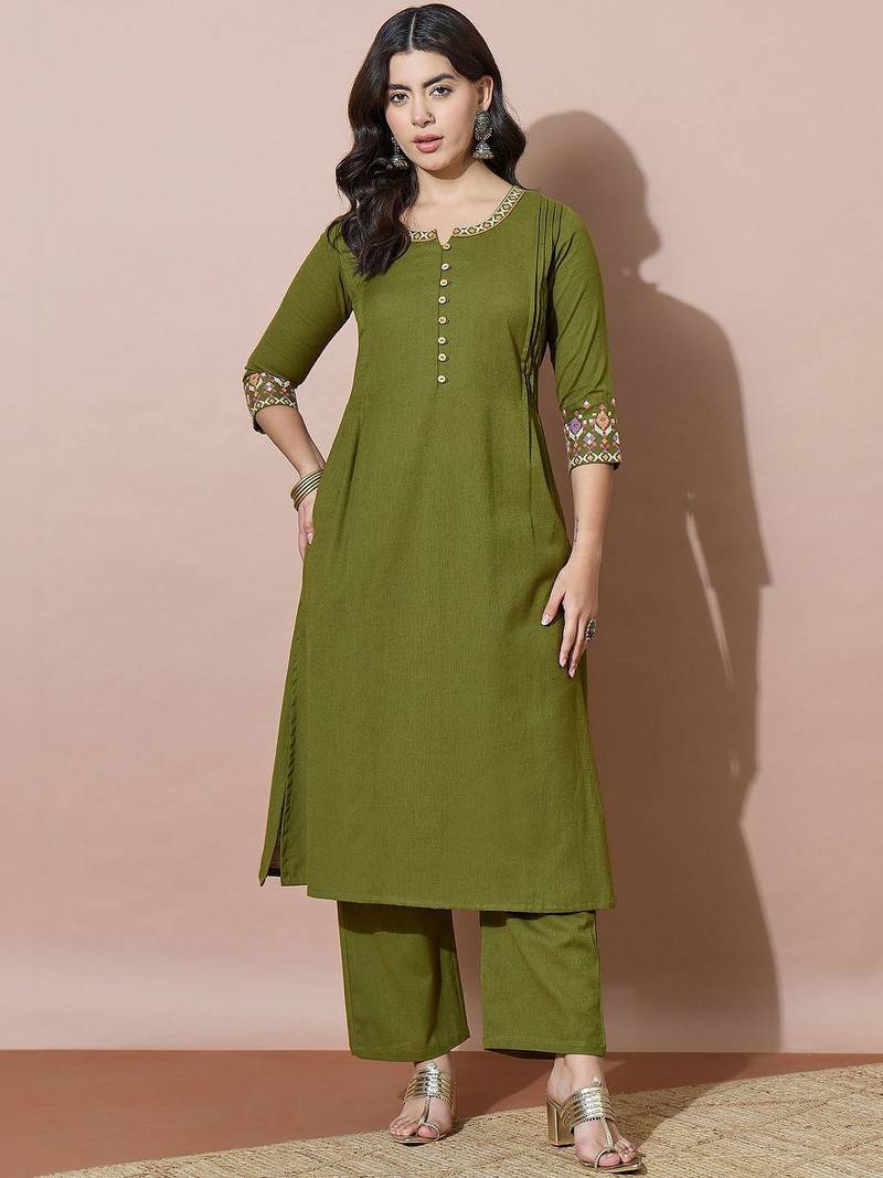 Women Ethnic Motifs Embroidered Regular Thread Work Kurta with Palazzos