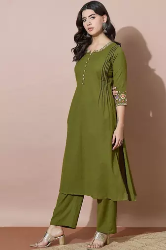 Women Ethnic Motifs Embroidered Regular Thread Work Kurta with Palazzos