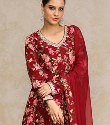 Women Floral Printed Regular Beads and Stones  Cotton Kurta with Trousers & With Dupatta