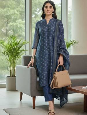 Women Floral Printed Regular Chanderi Silk Kurta with Trousers & With Dupatta 5