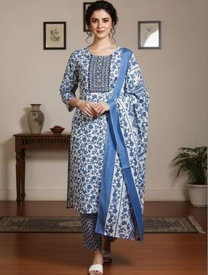 Women Floral Printed Regular Kurta with Trousers & With Dupatta 2