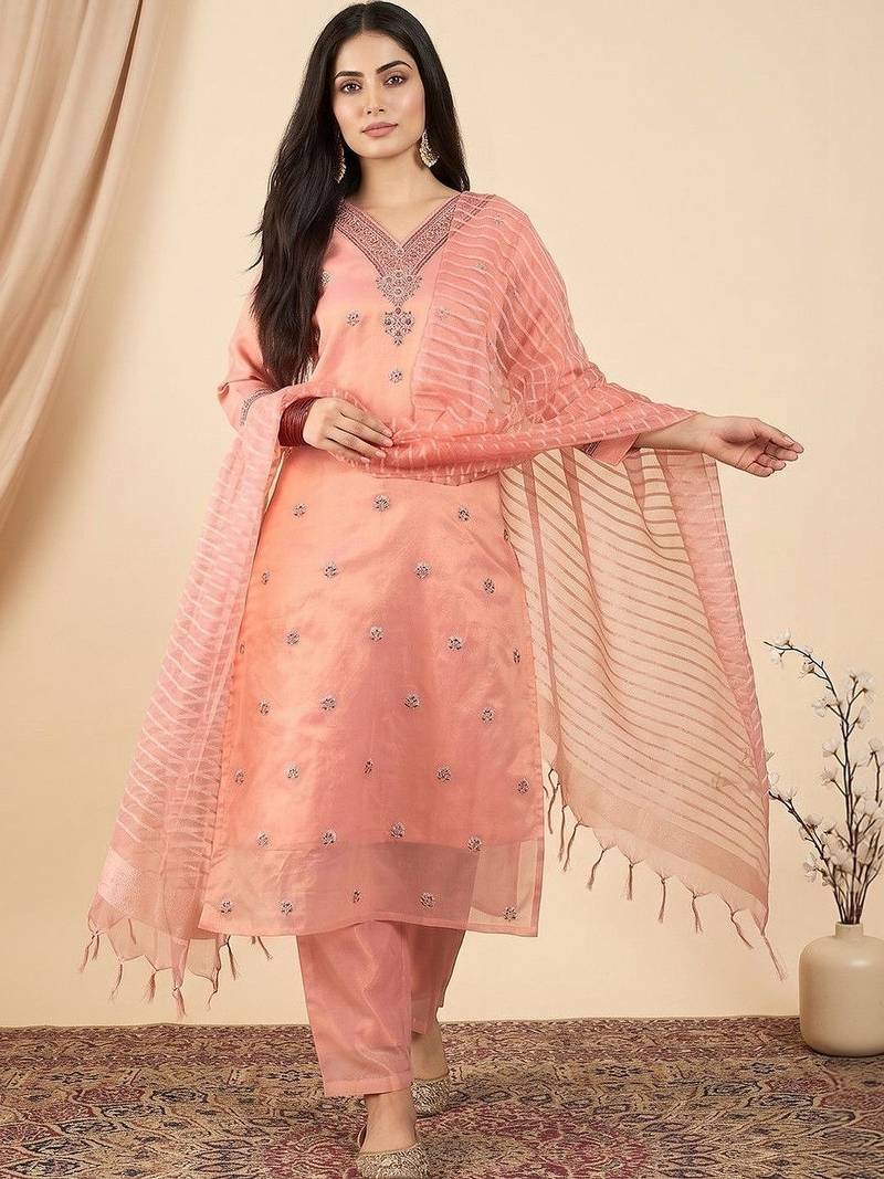 Women Ethnic Motifs Embroidered Regular Thread Work Kurta with Trousers & With Dupatta