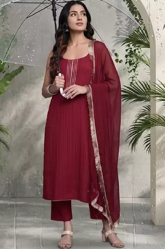 Women Ethnic Motifs Regular Thread Work Silk Crepe Kurta with Trousers & With Dupatta