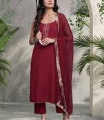 Women Ethnic Motifs Regular Thread Work Silk Crepe Kurta with Trousers & With Dupatta