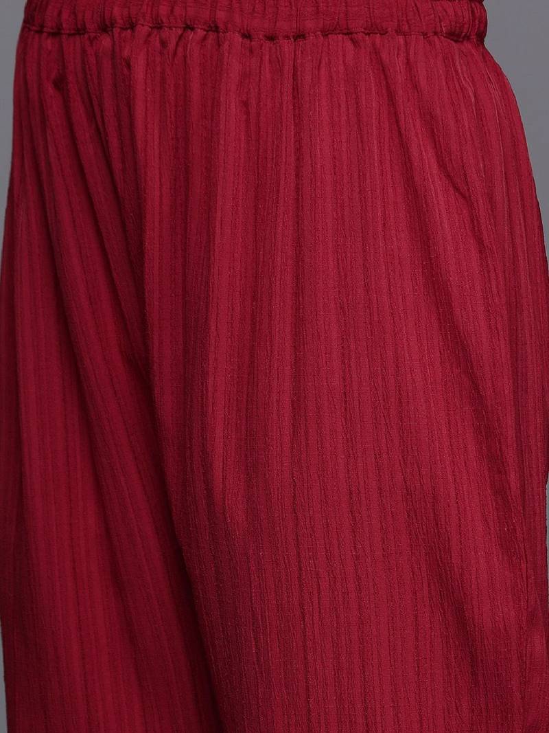 Women Ethnic Motifs Regular Thread Work Silk Crepe Kurta with Trousers & With Dupatta