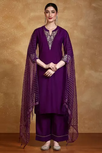 Women Floral Embroidered Kurta with Trousers & Dupatta