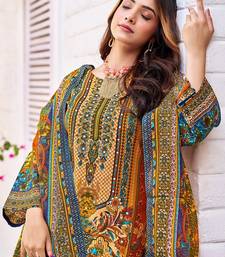 Women Printed Regular Beads and Stones Kurta with Trousers & With Dupatta