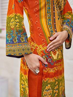 Women Printed Regular Beads and Stones Kurta with Trousers & With Dupatta 3