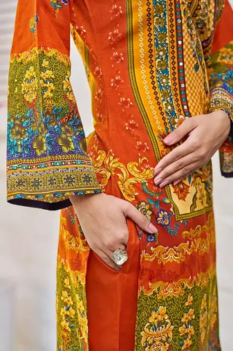 Women Printed Regular Beads and Stones Kurta with Trousers & With Dupatta